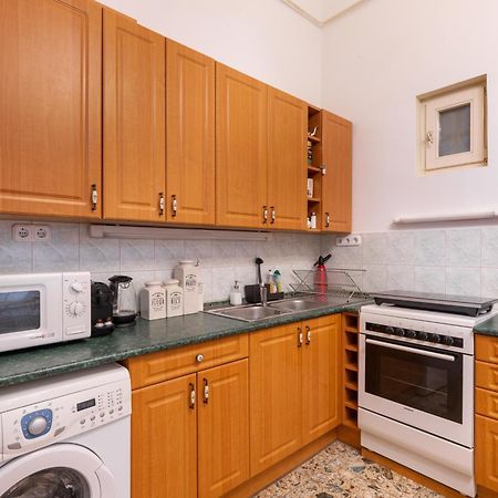 D8 Sphinx Apartman Budapest Luaran gambar