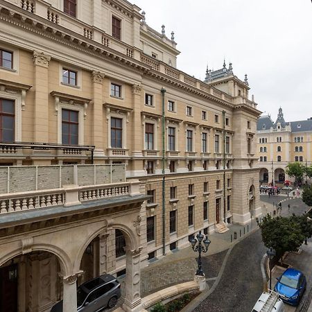 D8 Sphinx Apartman Budapest Luaran gambar
